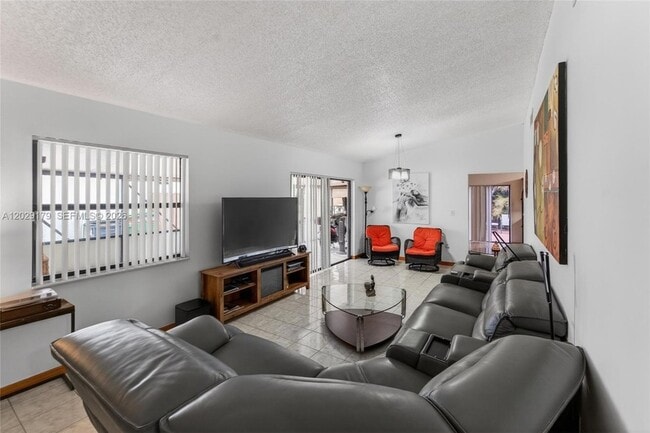Building Photo - 5274 SW 145th Ave