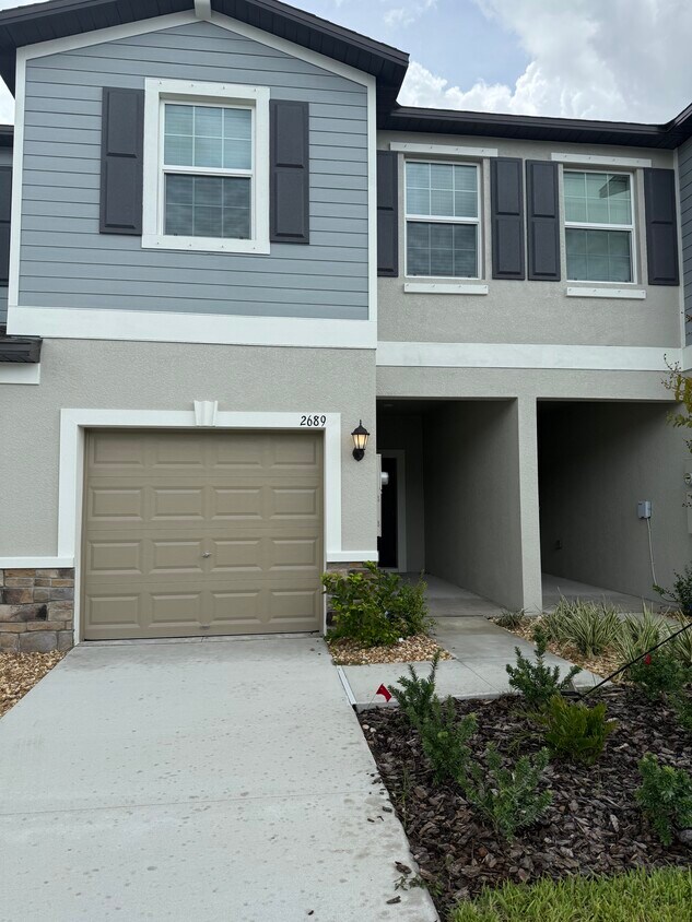 Primary Photo - 2689 Buttercup Lucine Ln