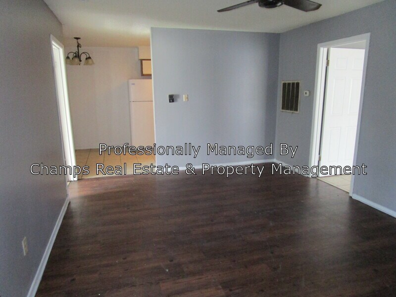 Building Photo - 108 Meudon St