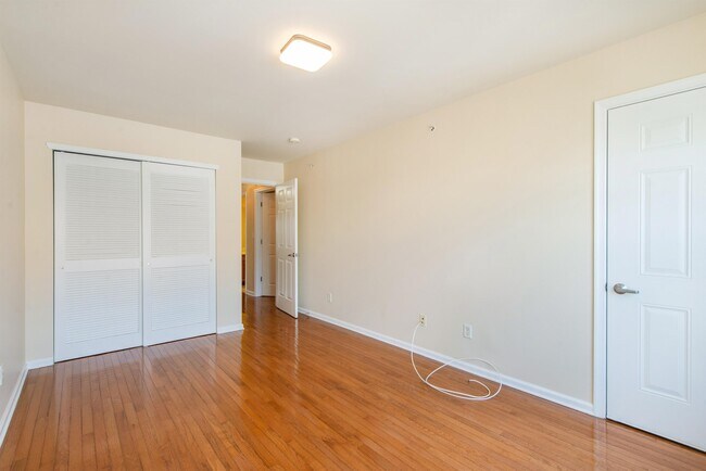 Foto del edificio - 7 Tribeca Ave