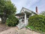 Primary Photo - 810 Poplar St