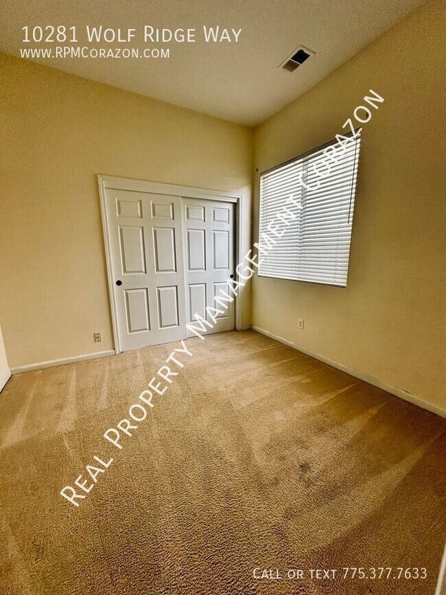 Foto del edificio - Terrific south Reno 3 bedroom 2 bath 2 car...