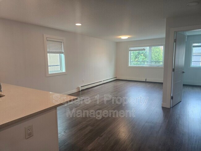 Building Photo - 11123 Groat Rd NW