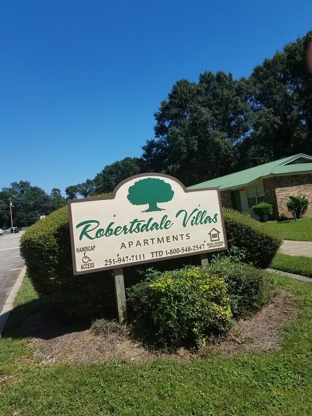 Foto del edificio - Robertsdale Villas