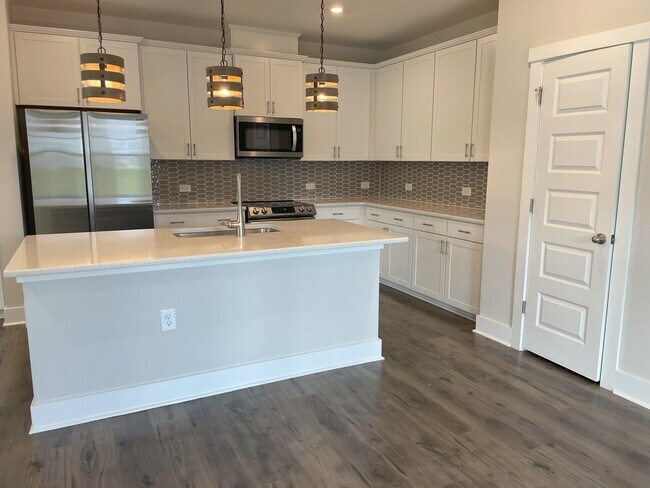 Foto del edificio - 442 Clark Creek Ln