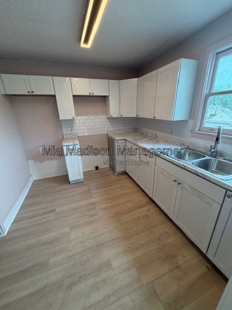 Foto del edificio - 513 W 35th St
