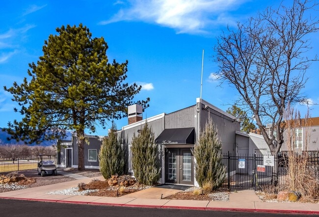 Foto del edificio - The Montecito Apartments