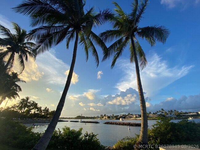 Foto del edificio - 6520 Chasewood Dr
