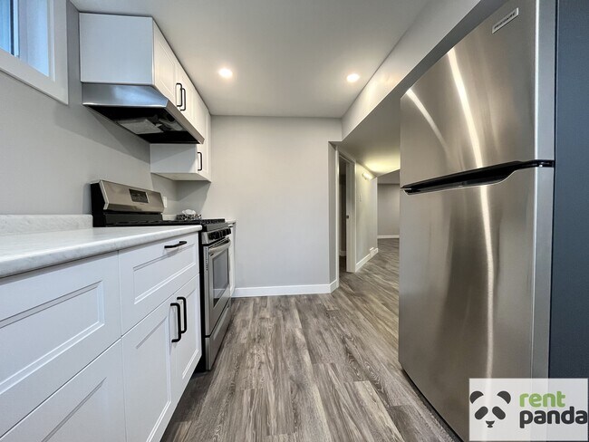 Photo du bâtiment - 2620-2620 Victoria Ave E