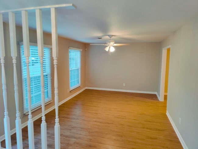 Large living room - 604 Twin Brooks Way SE