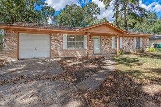 Building Photo - 3699 Piney Point Rd