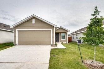 Building Photo - 514 Cochran Dr