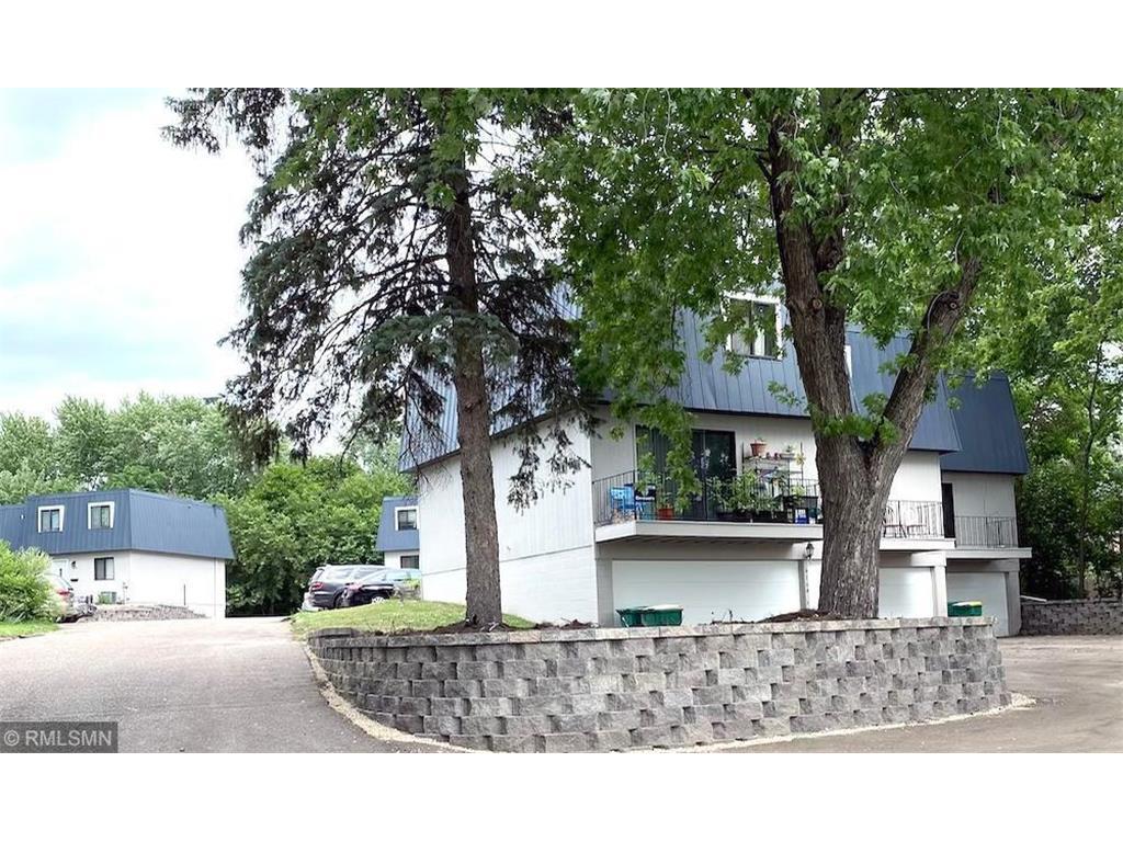 4172 Lake Rd, Minneapolis, MN 55422 - Townhome Rentals in Minneapolis ...