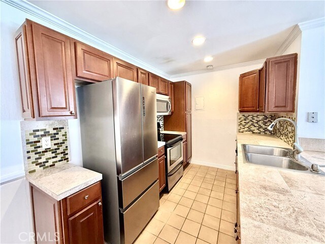 Foto del edificio - 2521 W Sunflower Ave
