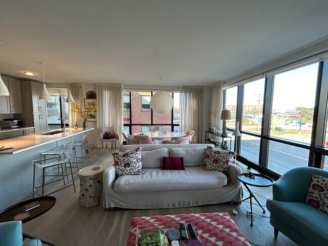 Foto del edificio - 383 Commercial St