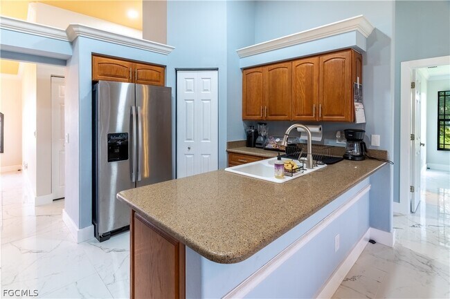 Foto del edificio - 8896 Bracken Way