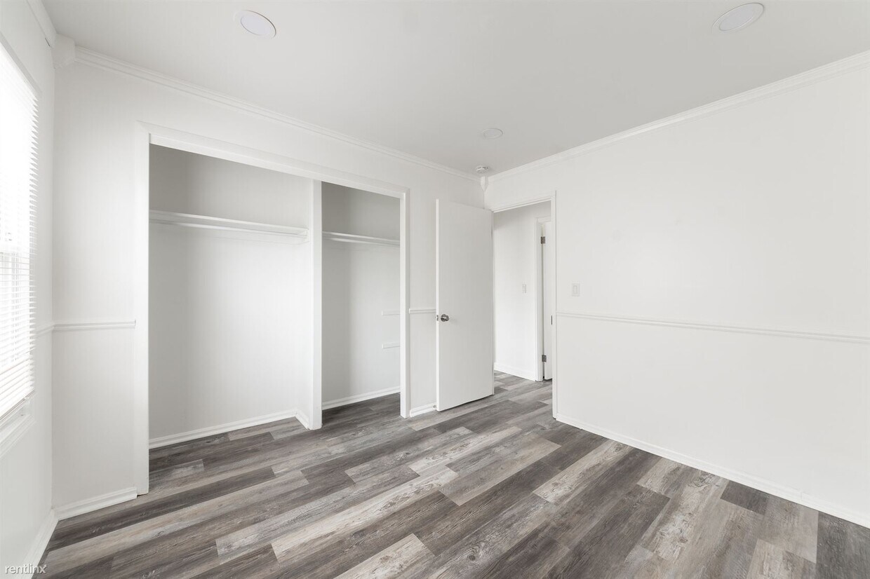 Foto principal - 3 br, 2 bath House - 513 Henry Street