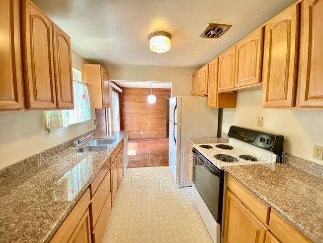 Foto del edificio - 14413 SE 40th St