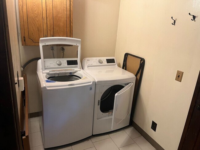 Foto del edificio - RR03