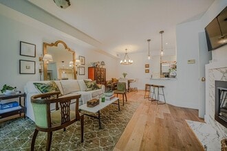Building Photo - 1059 Esparanza Way