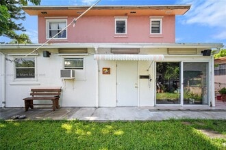 Building Photo - 1785 NE 159th St