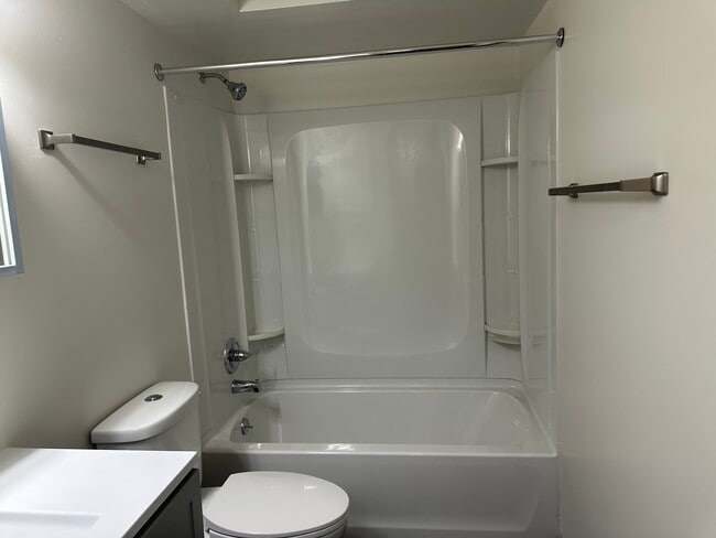 Building Photo - Sherloch Forest Apartments