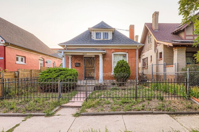 Foto del edificio - 3543 N Humboldt St