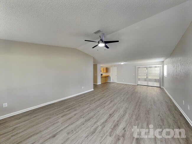 Foto del edificio - 31 Folson Ln