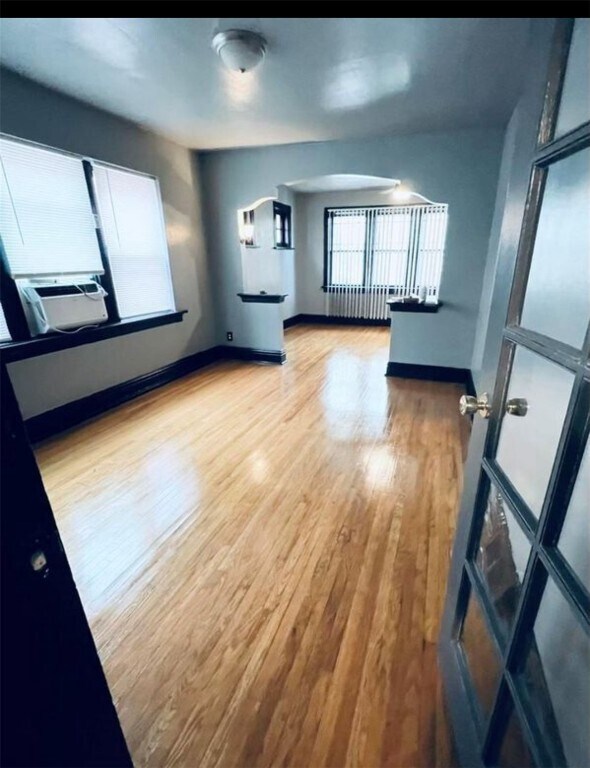 Foto del edificio - 4640 Carter Ave