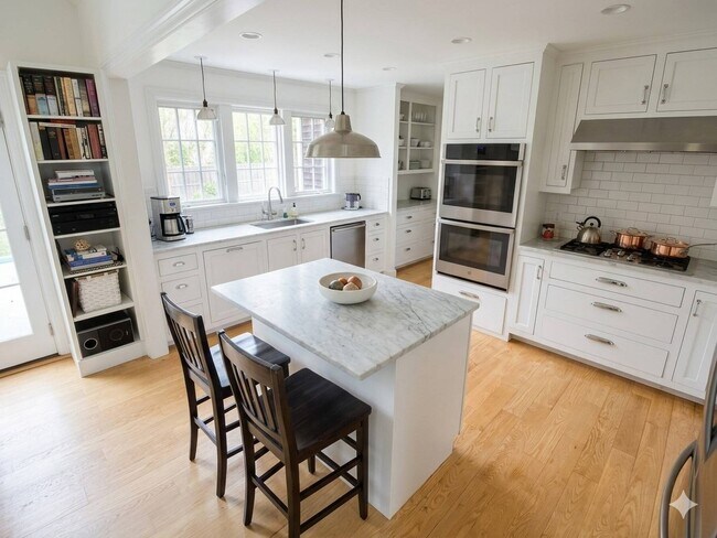 Foto del edificio - 35 Cove Dr