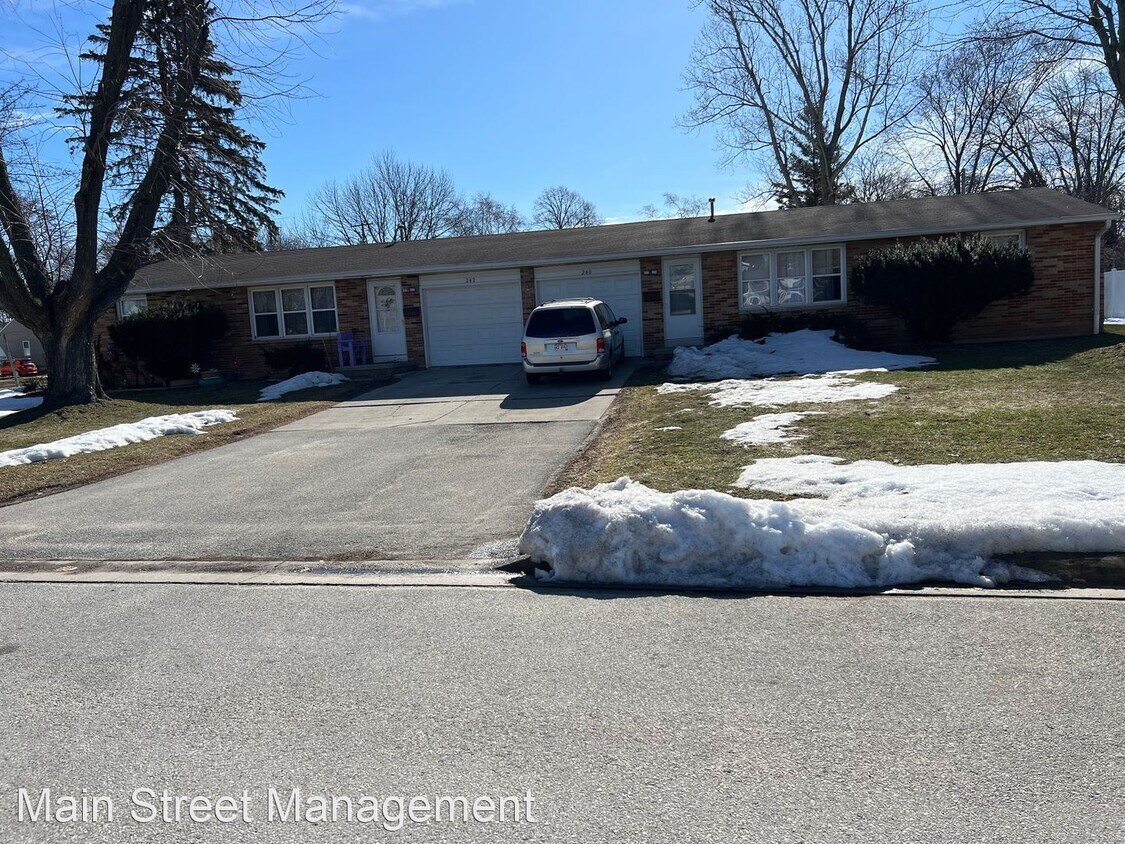 240 N Locust St, Green Bay, WI 54303 House Rental in Green Bay, WI