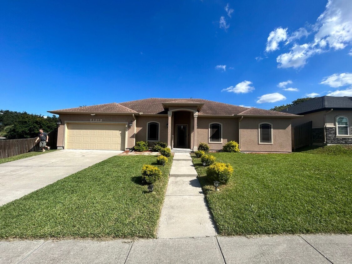 4 br, 2 bath House 3910 Granite Peak Dr. House Rental in Corpus