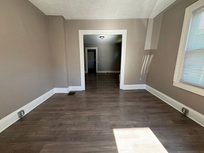 Foto del edificio - Two Bedroom Single Family Home!