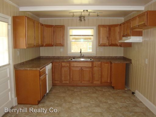 Building Photo - 1201 Rollingwood Dr