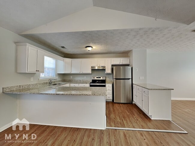 Foto del edificio - 375 Mountainview Dr