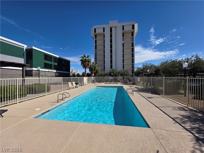 Building Photo - 3930 University Center Dr