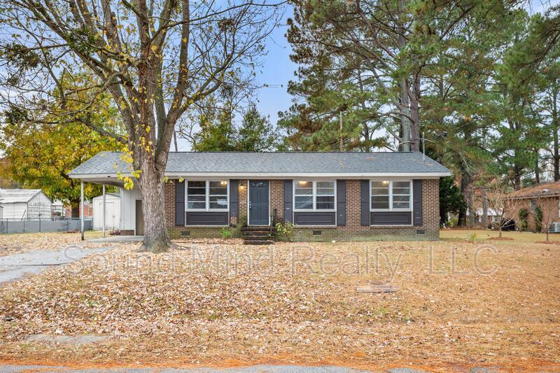 Primary Photo - 405 Anderson St