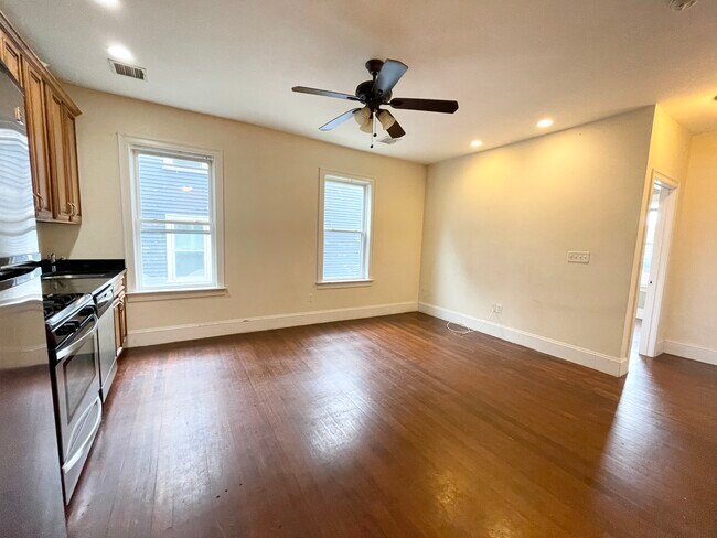 Foto del edificio - 178 Hillside St