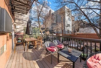 Building Photo - 607 1st St