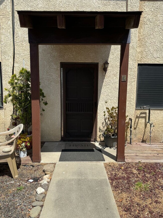 Building Photo - 540 Union Ave #E Old Orcutt