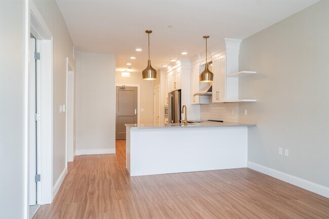 Building Photo - 99 Foundry Pl