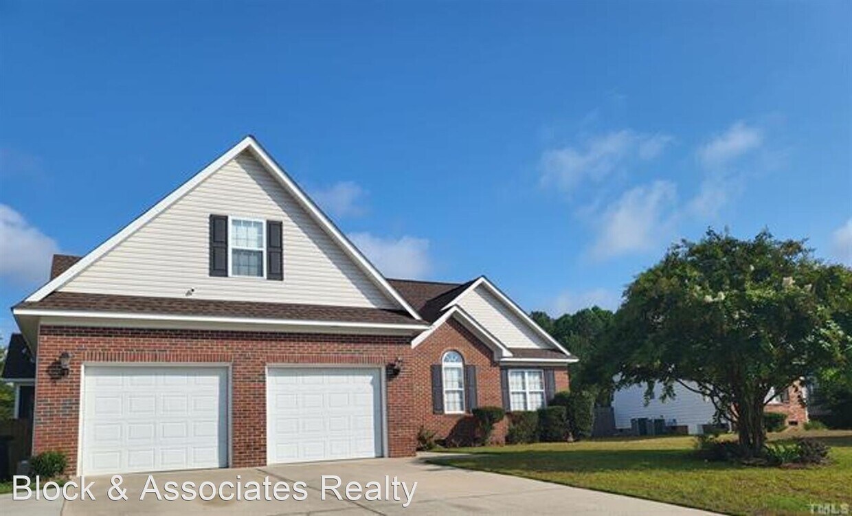 Foto principal - 4 br, 3 bath House - 5916 Gentleman Dr