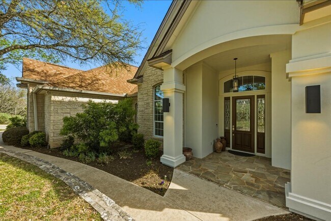 Building Photo - 13725 Madrone Mountain Way