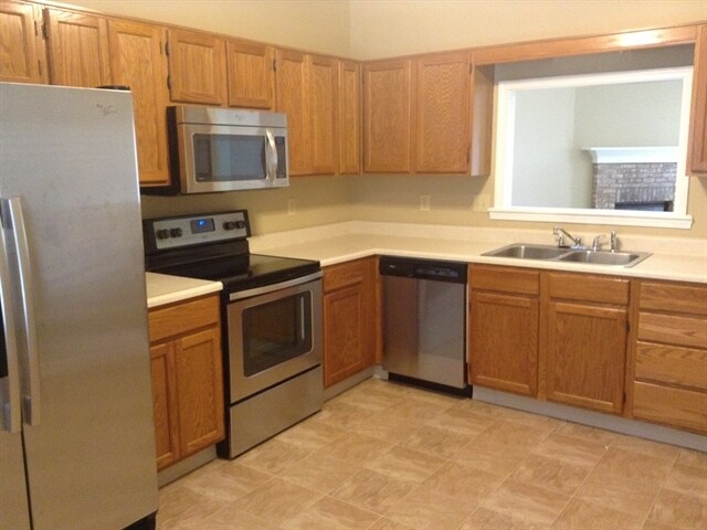 Foto del edificio - 8860 Harrison Parkway