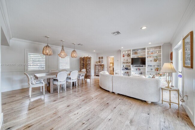 Foto del edificio - 7621 SW 65th Pl