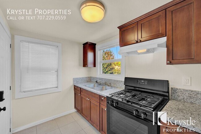 Foto del edificio - Cute, updated apartment