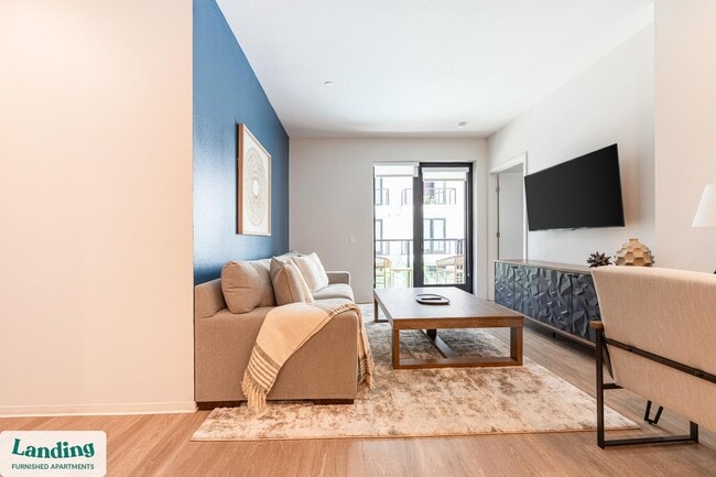 Building Photo - 372 Fourth Ave