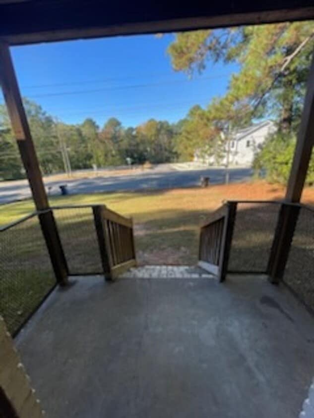 Primary Photo - 706 N Horner Blvd