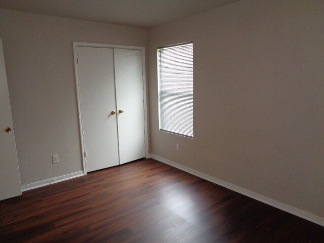 Foto del edificio - 5034 Redwing Brook Trail