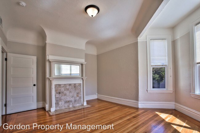 Building Photo - 508 Baker St